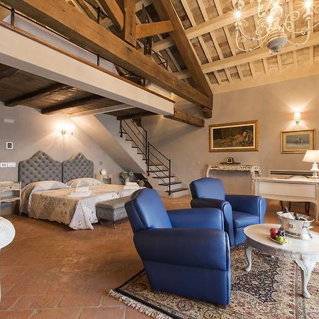 Le Bifore Cortona Bilik gambar