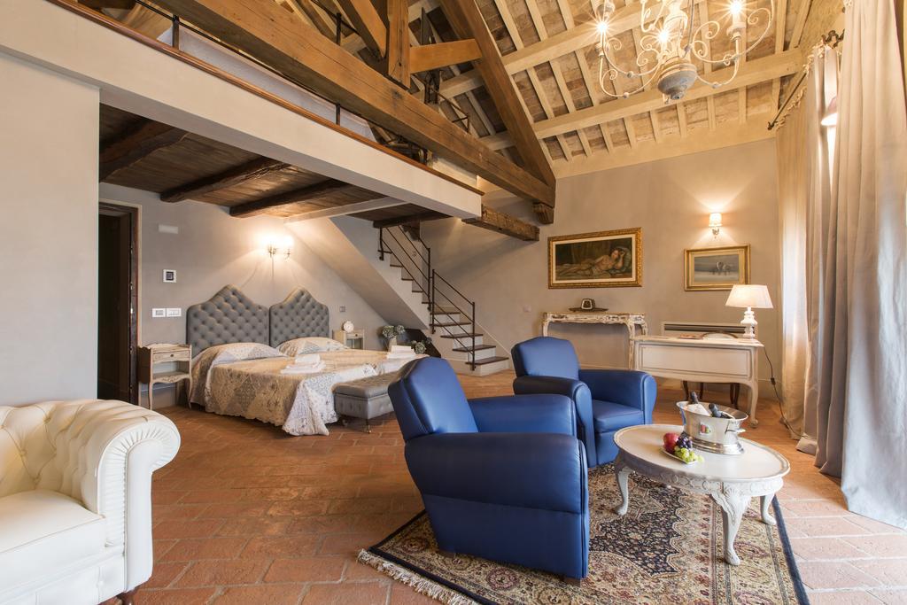 Le Bifore Cortona Bilik gambar
