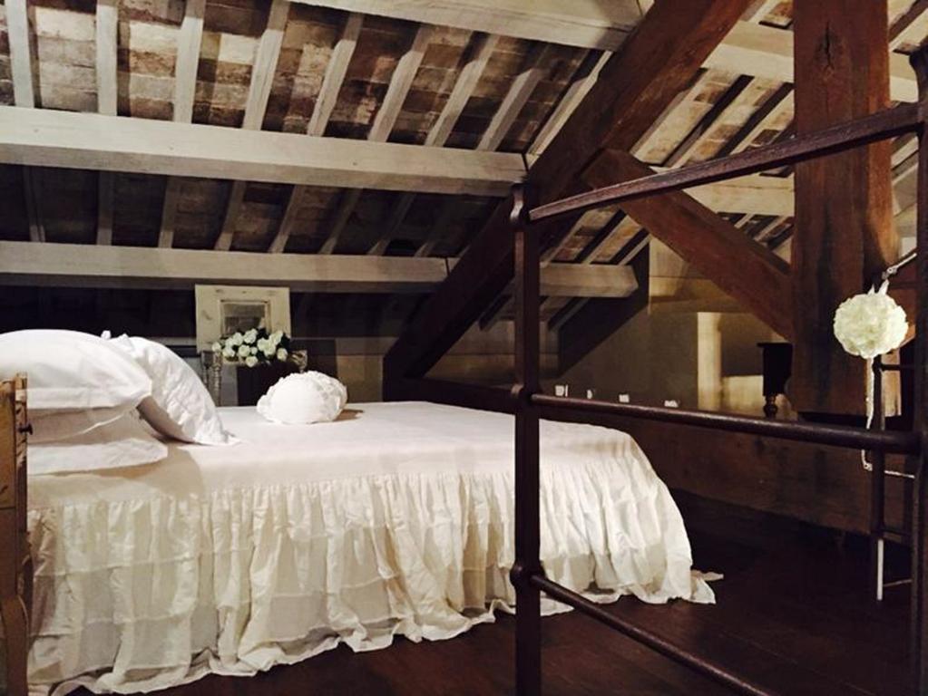 Le Bifore Cortona Bilik gambar