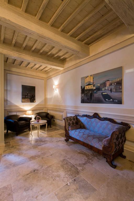 Le Bifore Cortona Luaran gambar